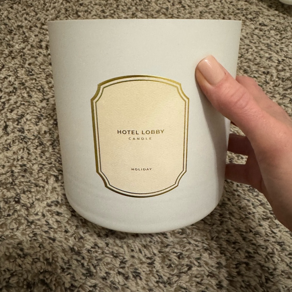 NIB Hotel Lobby Holiday Candle, 55 oz. HUGE, 3-wick, $225